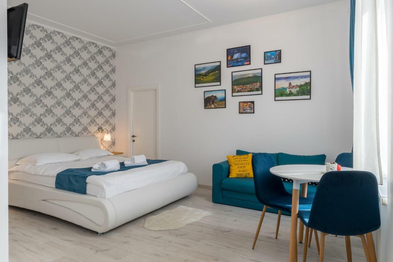 Lovelystay Oldtown * Brasov